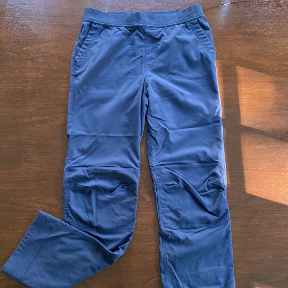 NWOT REI water resistant hiking pants